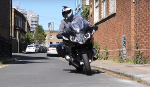 Londres BMW R 1250 RT.png