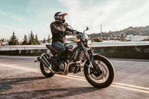 Indien FTR 1200