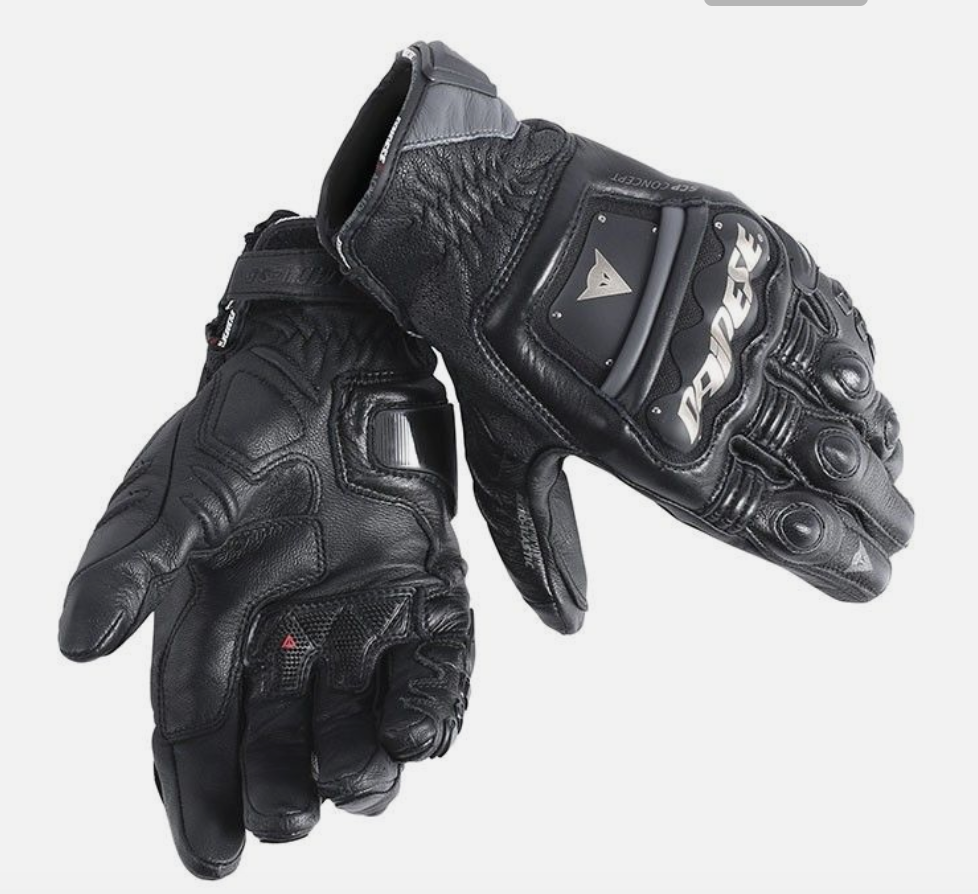 6 des meilleurs gants de moto pour l'été