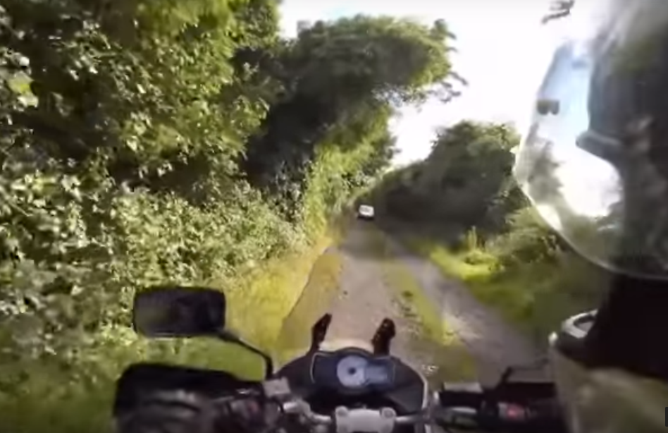 Monday Motorbike Mayhem : Est-il facile de laisser tomber une moto ?