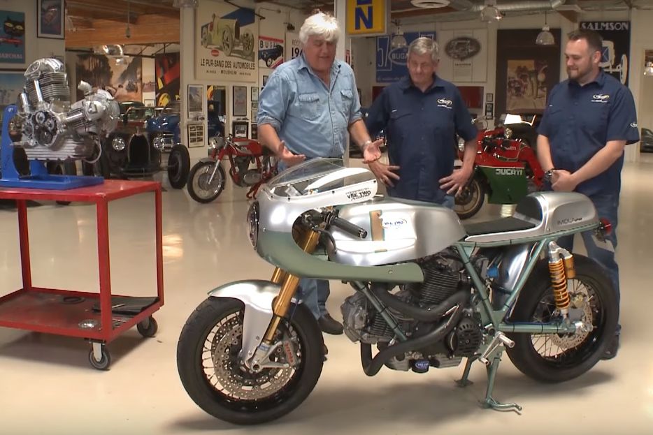 Jay Leno rencontre la Vee Two Ducati Imola Evo