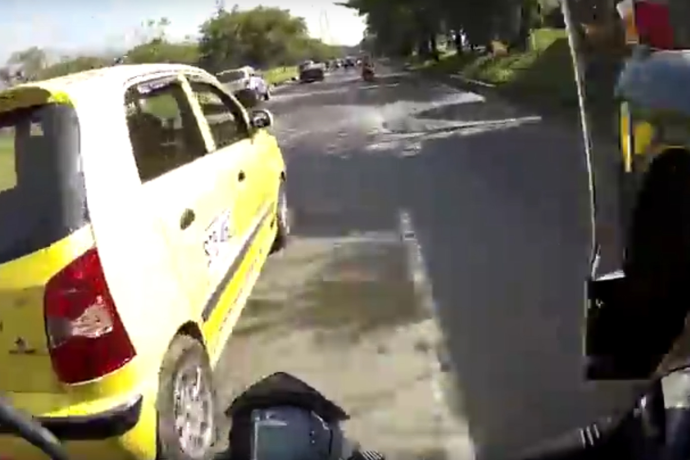 Vidéo : Oui, caramba !  Filtrage colombien extrême