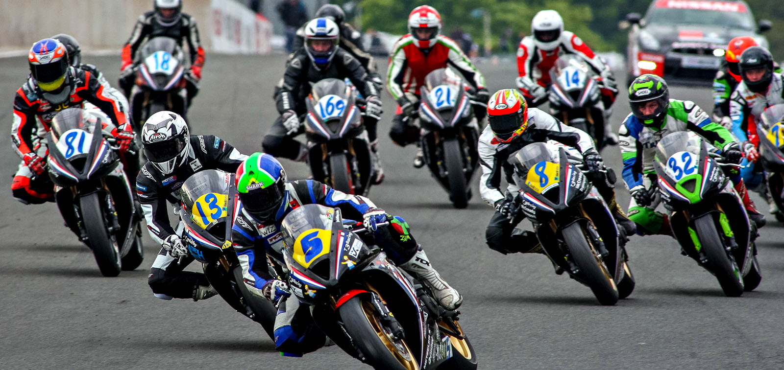 Triumph Triple Challenge - Les prétendants
