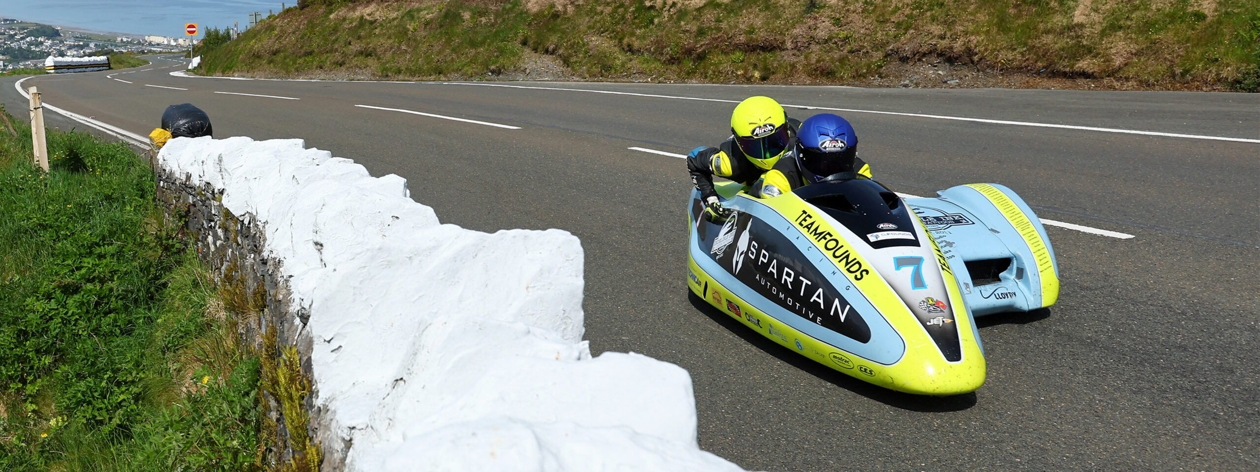 Un coureur de side-car exclu du TT de l'île de Man 2023 après un test antidopage positif