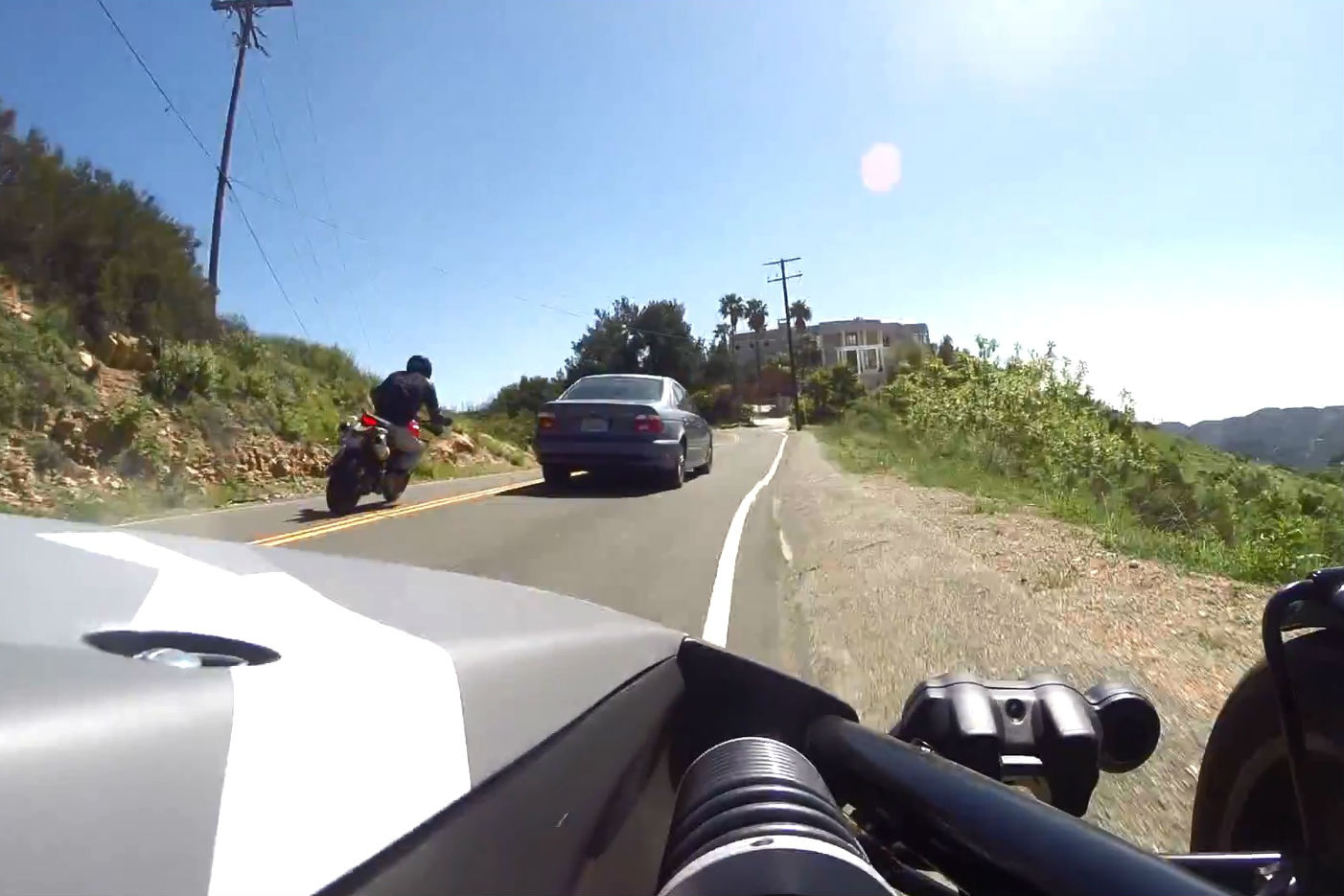 Vidéo : pourquoi il ne faut pas s'attendre à ce que la route soit dégagée