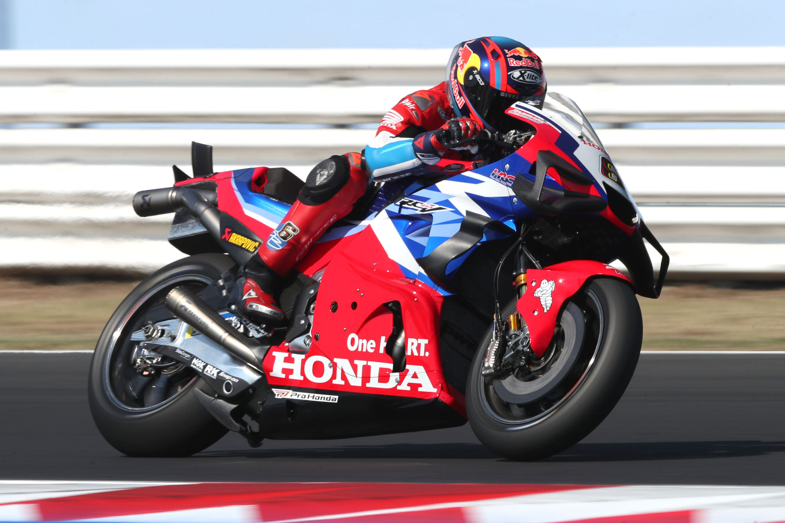 Résultats MotoGP Saint-Marin, Essais - Record du tour battu, Bezzecchi le plus rapide