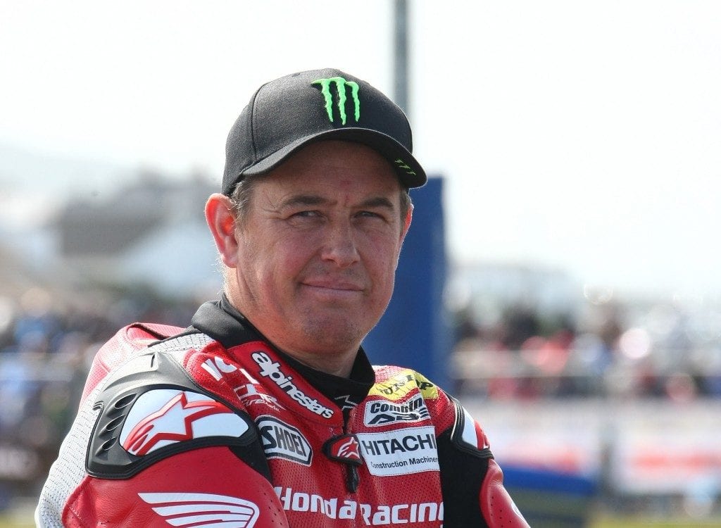 John McGuinness : « Je vais continuer… Je ne vois pas le problème avec ça »