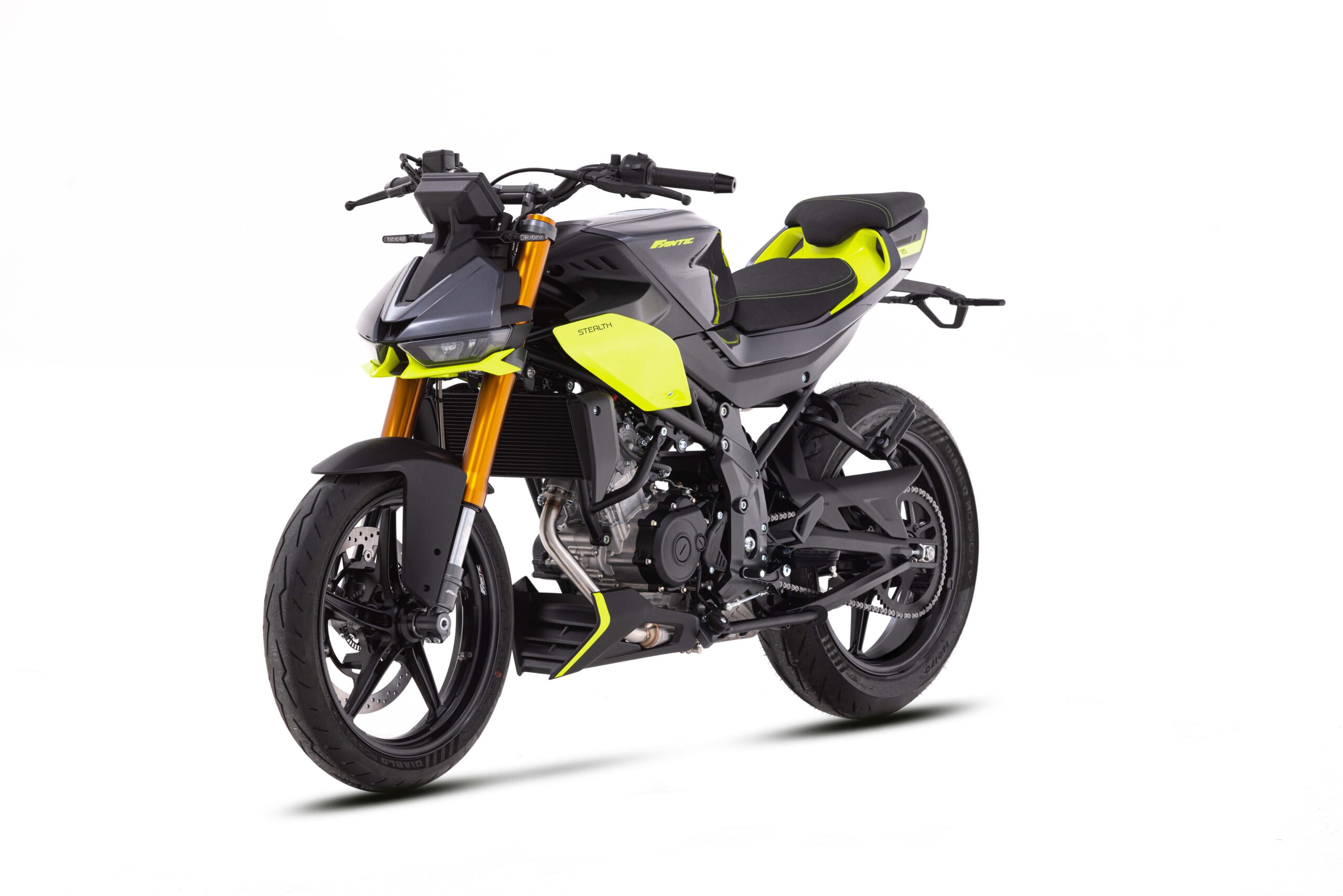L'élégant Fantic Stealth 125 marque un nouveau territoire pour la marque italienne