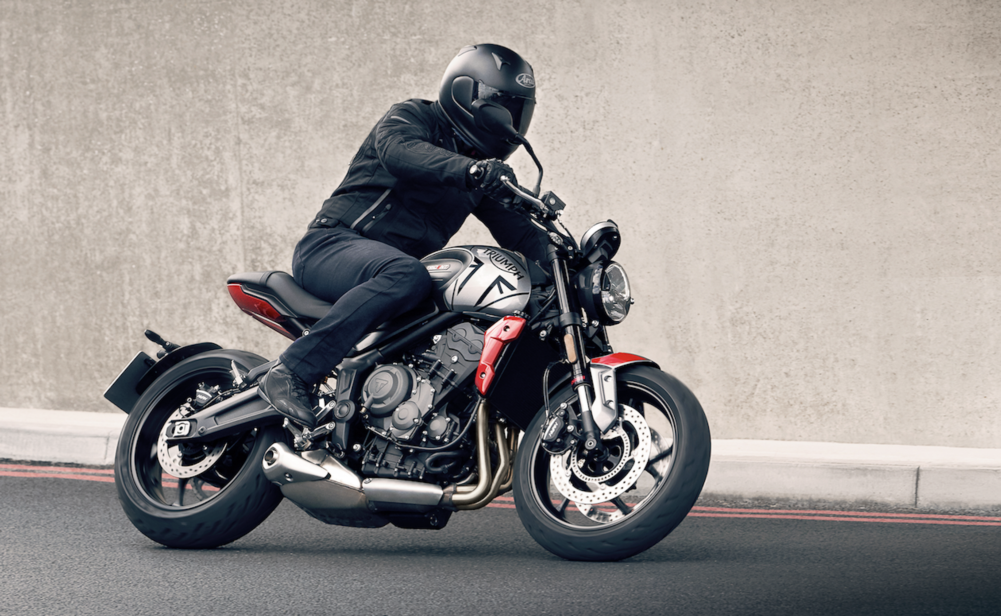 Triumph lance une nouvelle offre de financement Trident 660 à 95 £ par mois