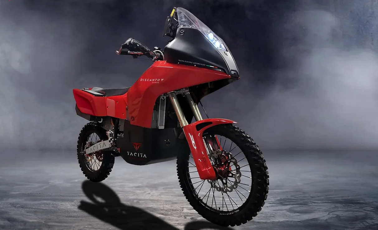 Ensemble de vélo électrique Tacita Discanto pour le Dakar 2024