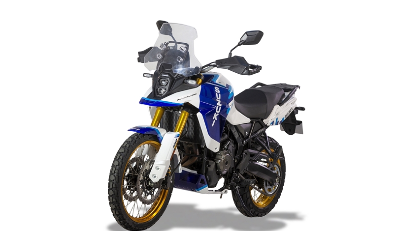 Suzuki Italie rend hommage au Rallye Dakar avec la V-Strom 800 DE Djebel