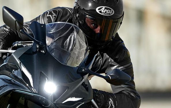 Une Yamaha YZF-R9 semble encore plus probable au milieu des rumeurs du WSBK