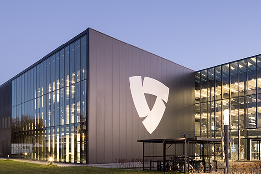 Vircos sera rebaptisé Rev'It Tailortech à partir de janvier