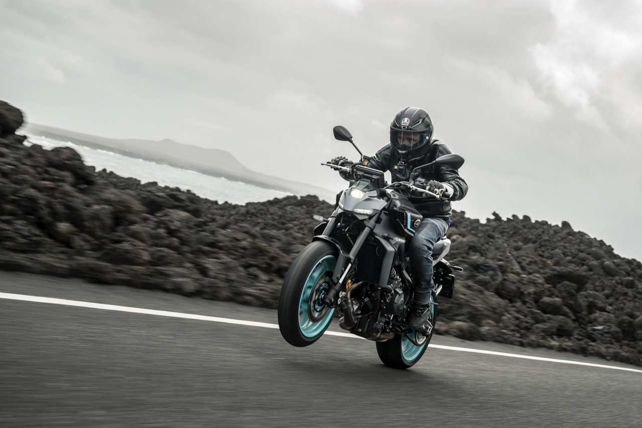 Essai de la Yamaha MT-09 2024 - Le côté obscur du Japon mis à jour pour 2024