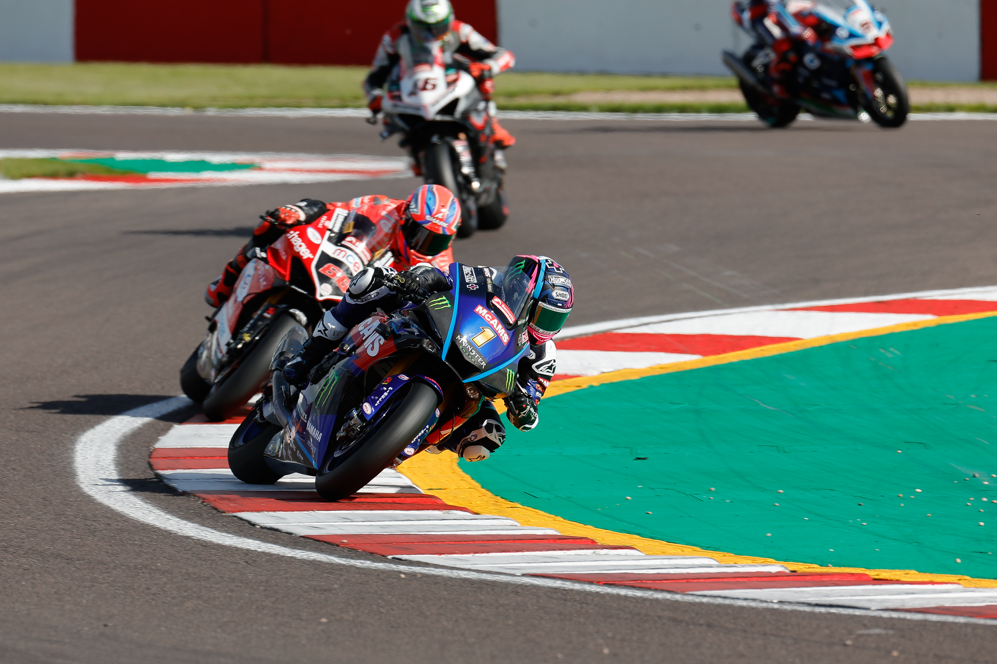 Raceways Yamaha récompensé pour son succès chez BSB Racing