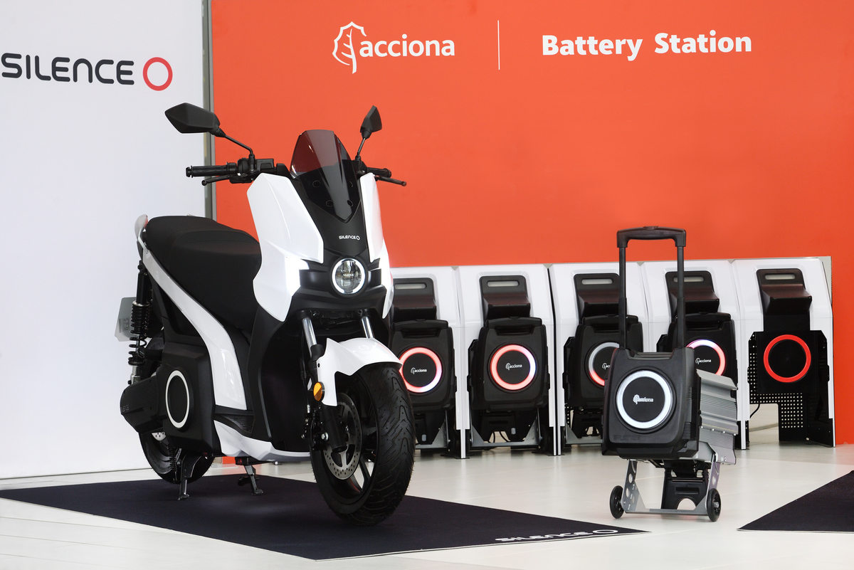 Nissan va vendre des véhicules électriques Silence à deux et quatre roues chez les concessionnaires