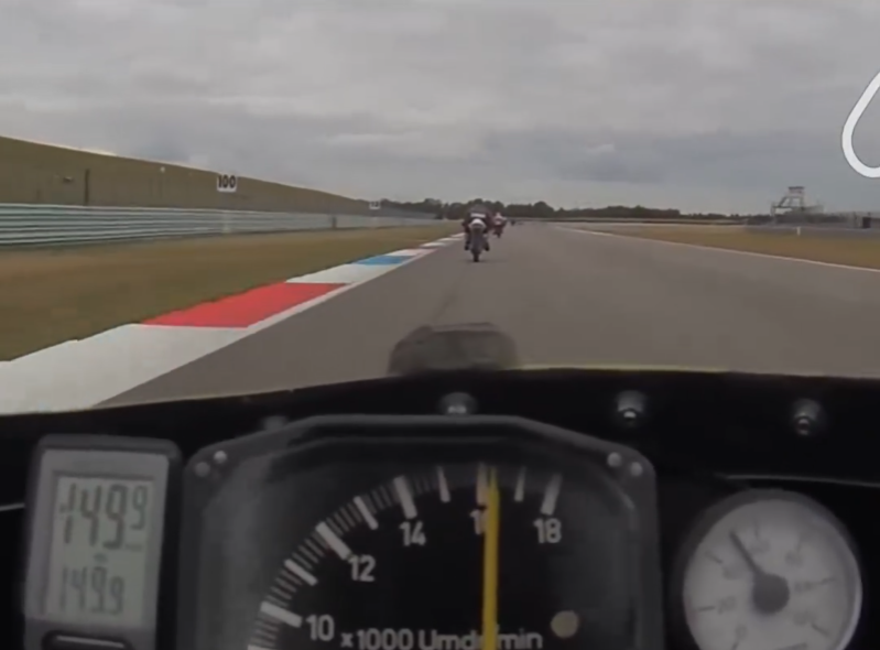 Désolé MotoGP, mais c'est le meilleur tour d'Assen que nous entendrons cette semaine