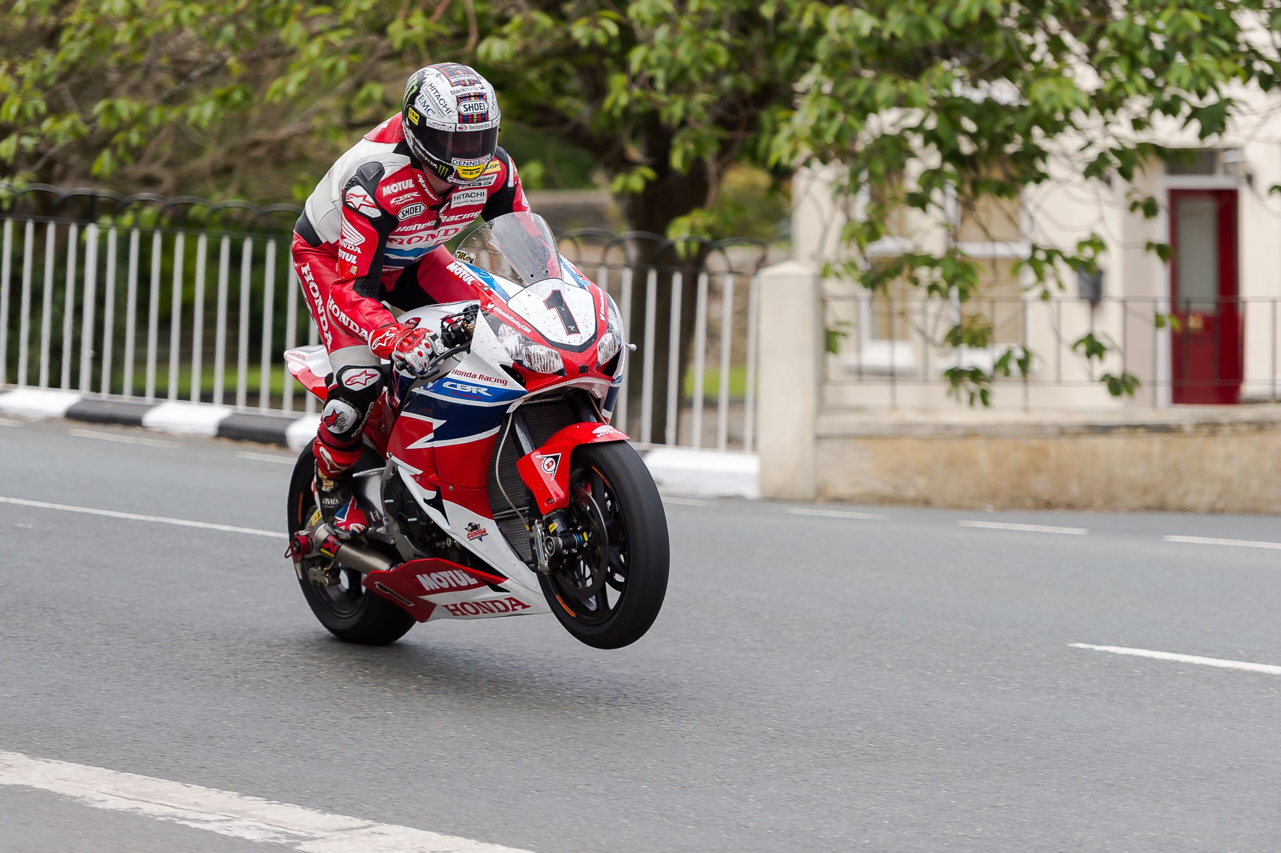 John McGuinness retrouve les cuirs gagnants du TT « volés »