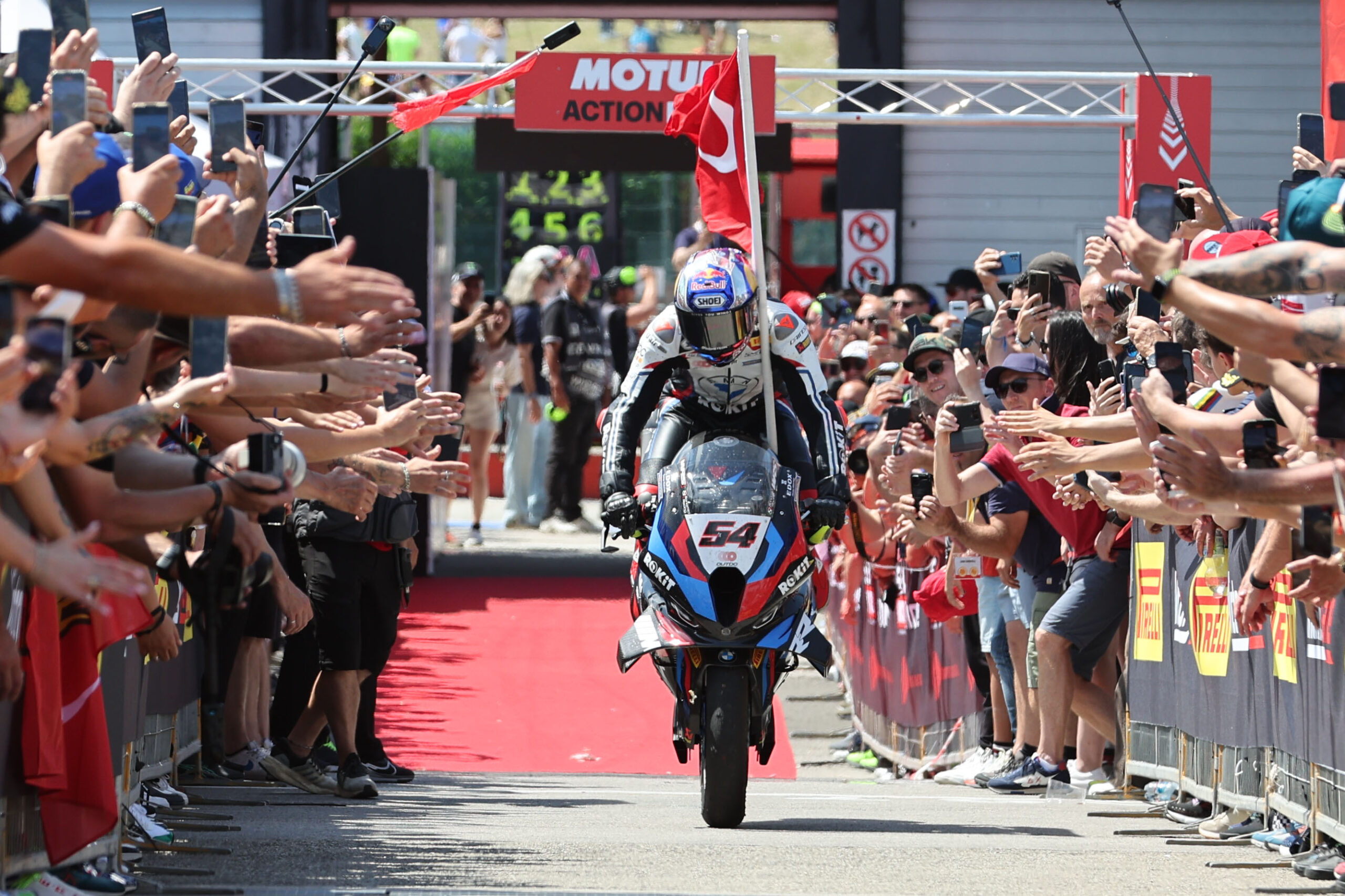 Toprak Razgatlioglu a-t-il tué la lutte pour le titre WorldSBK 2024 ?