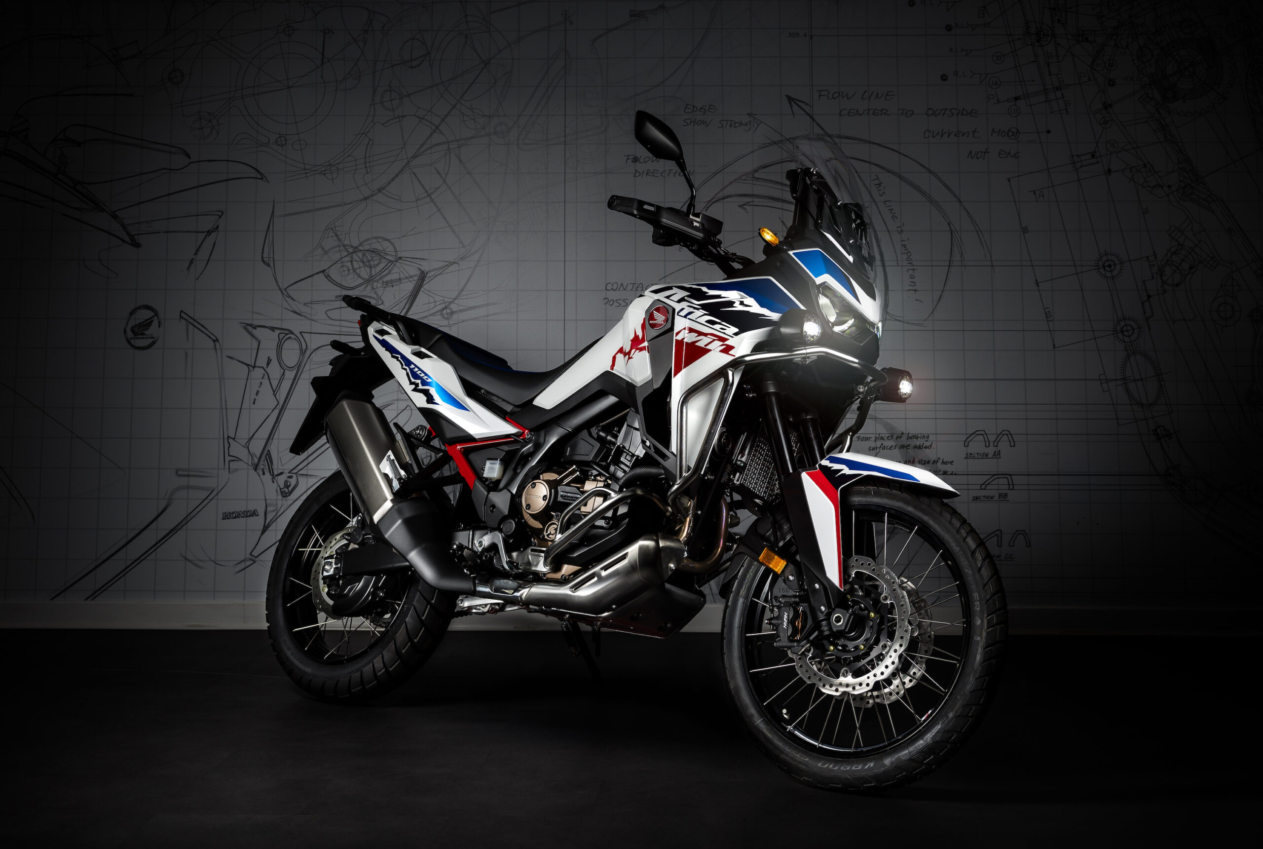 La Honda Africa Twin Adventure Roads Edition regorge d'accessoires