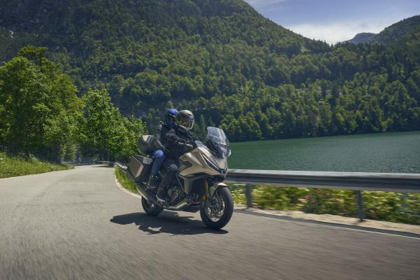 le nouveau vélo présente également une nouvelle carrosserie plus élégante