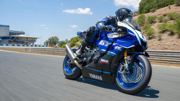 La nouvelle Yamaha R1 GYTR