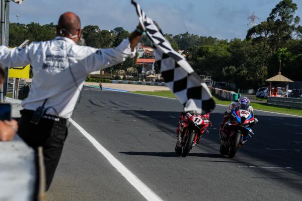 Estoril WorldSBK arrivée