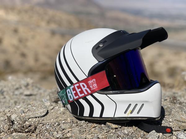 Les lunettes à bière rendent tout superbe !