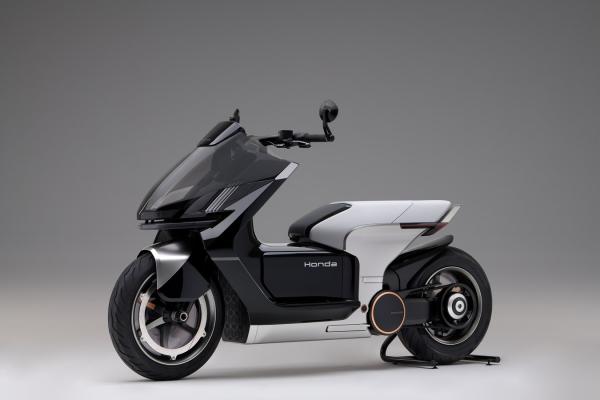 Modèle Honda EV urbain