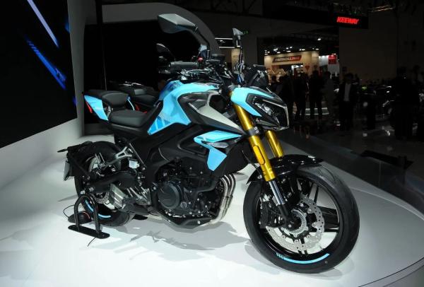 Nouveau Morbidelli F352