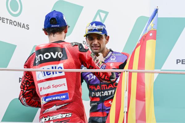 Jorge Martin et Francesco Bagnaia sur le podium