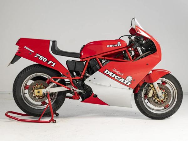 La Ducati 750 F1