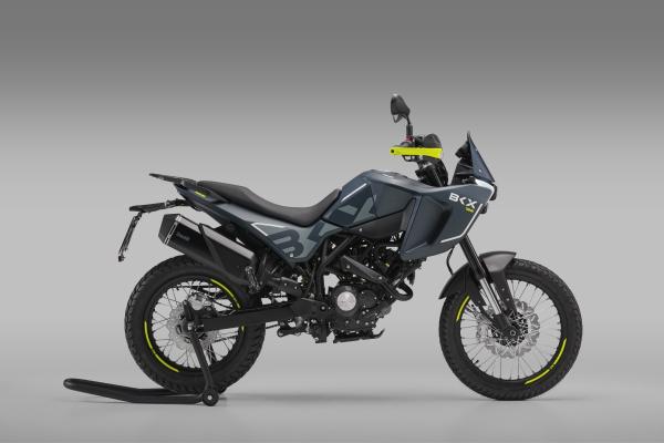 Le BKX 125 de Benelli