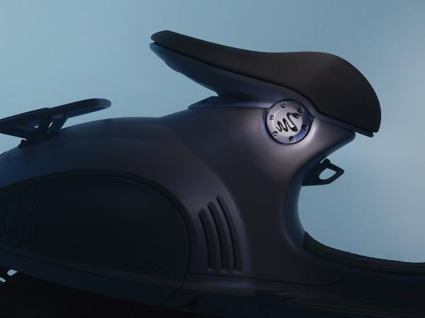 Serpent Vespa 946 noir