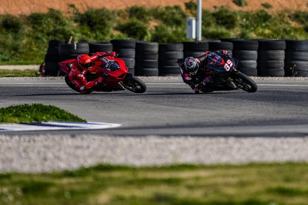 Marc Marquez et Jorge Martin roulent ensemble en piste