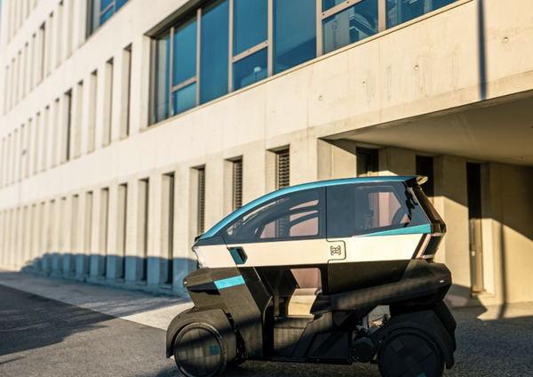 Le æmotion penché à plusieurs roues