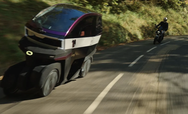 Le æmotion penché à plusieurs roues