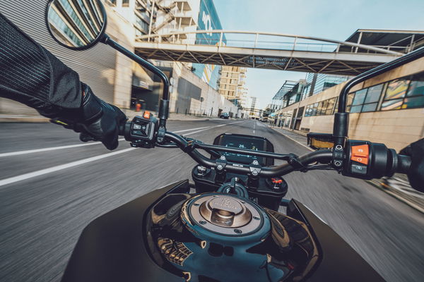 Vue intégrée à partir d'un Husqvarna SvartPilen 801