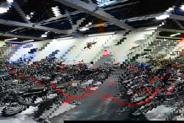 À l'intérieur du 20e siècle cycles