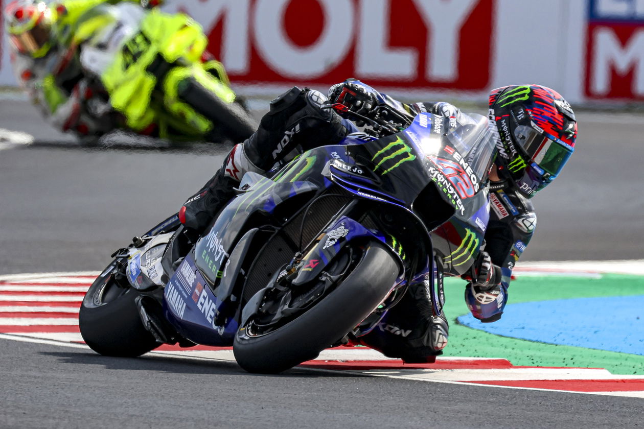 Yamaha devrait faire ses débuts sur le nouveau vélo de course M1 à V4, un Misano Motogp Round