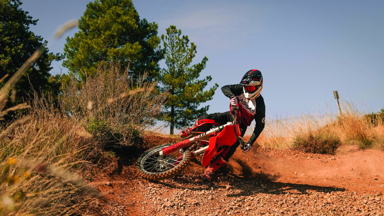 GasGas dévoile une nouvelle ligne de vêtements pour les pilotes de trial, d'enduro et de motocross