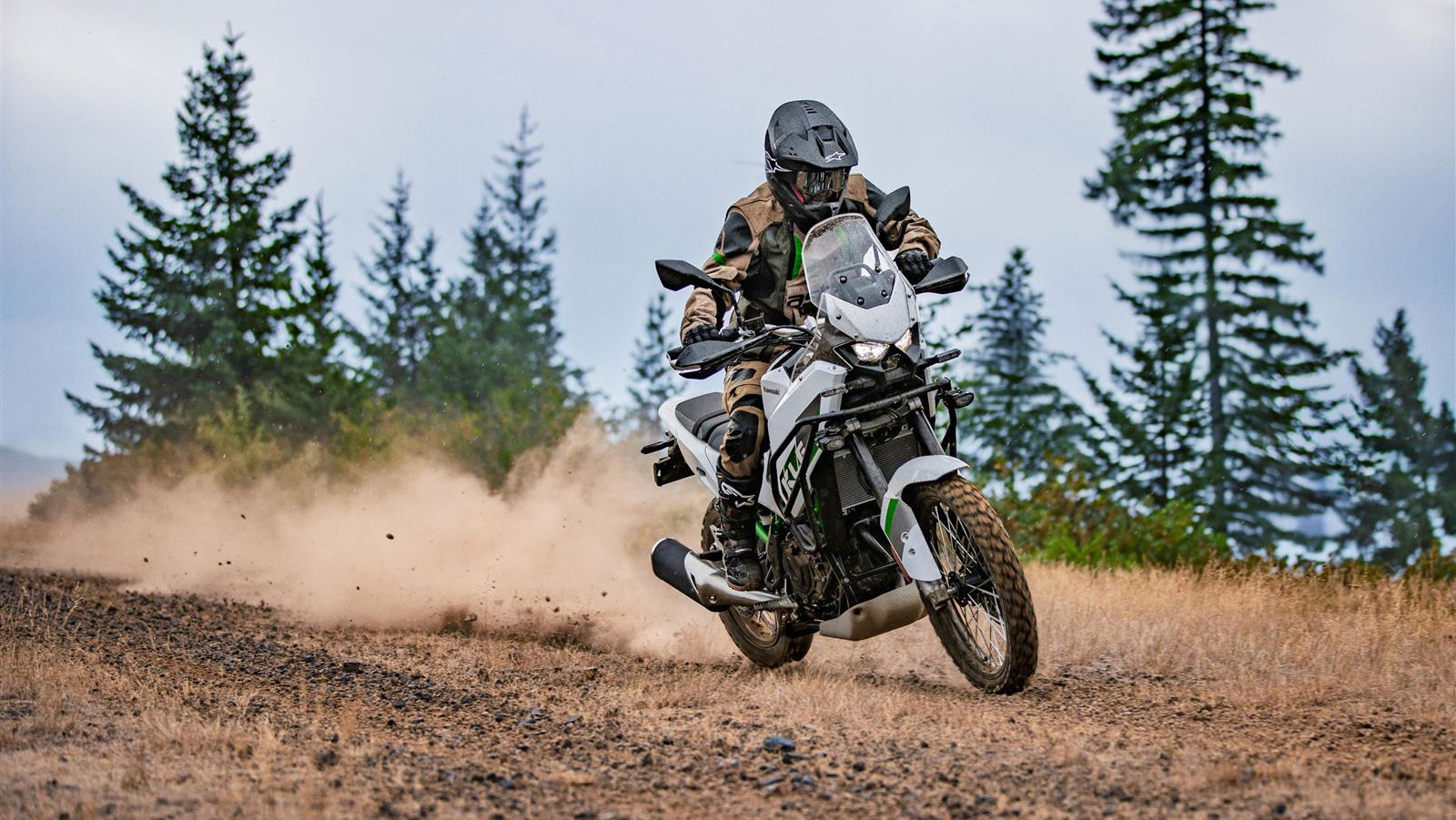 Kawasaki dévoile la nouvelle moto d'aventure KLE500