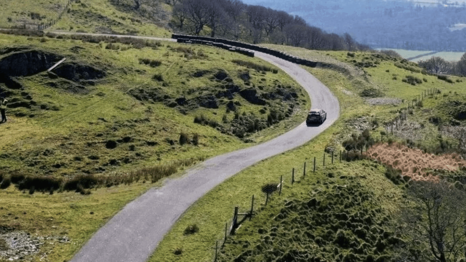 Une ferme avec une piste de course de trois kilomètres est à vendre au Pays de Galles