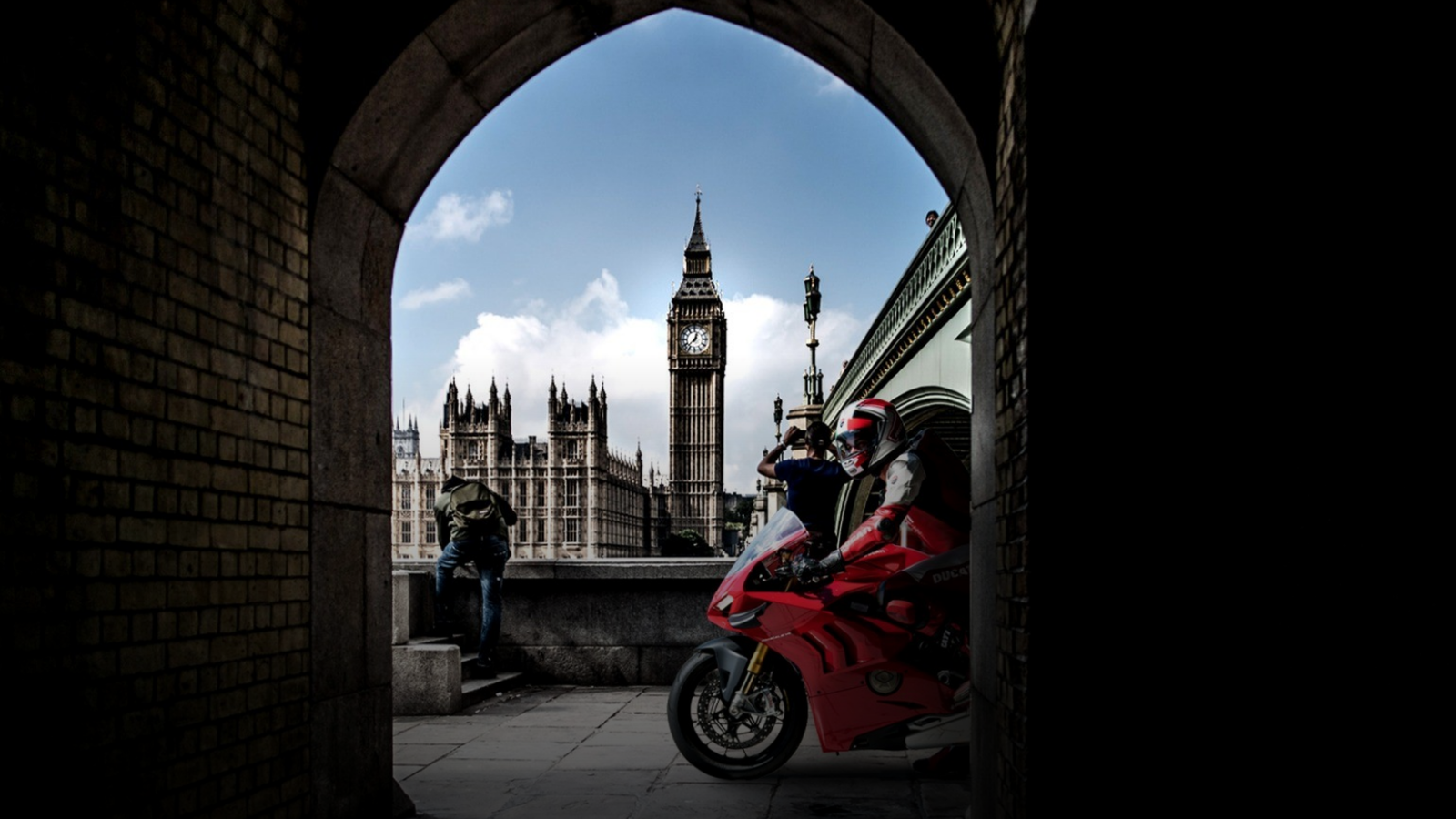 Ce que le budget d'automne signifie pour les automobilistes et les motocyclistes
