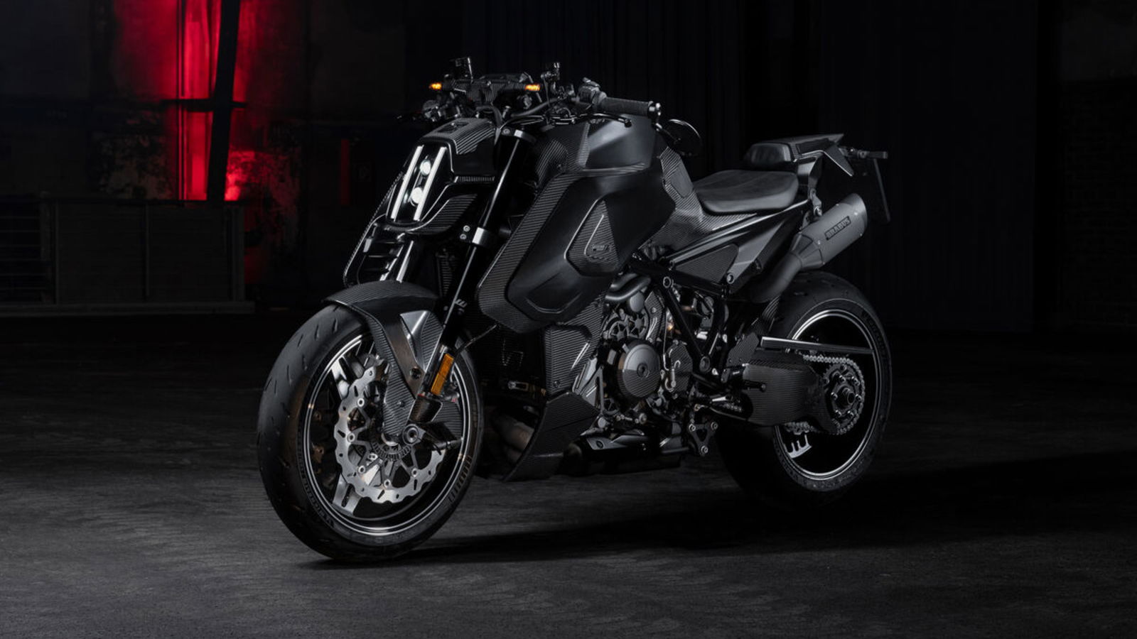 KTM fait évoluer la gamme Brabus avec le tout nouveau modèle 1400 R Signature
