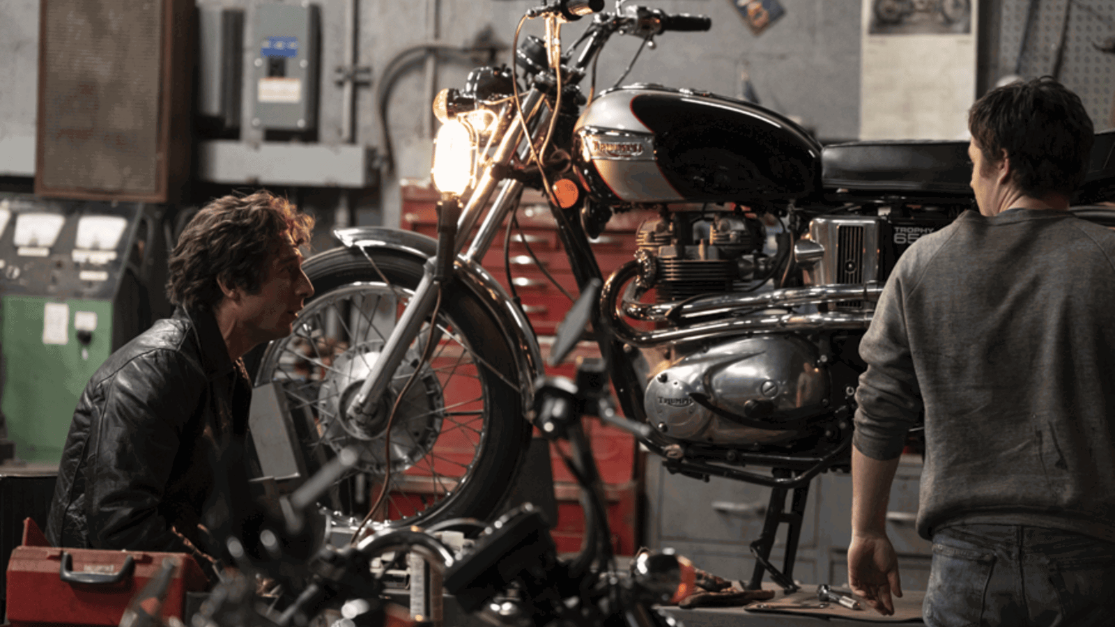 La Triumph TR6C de 1971 apparaît dans le nouveau film « Springsteen : Deliver Me From Nowhere »