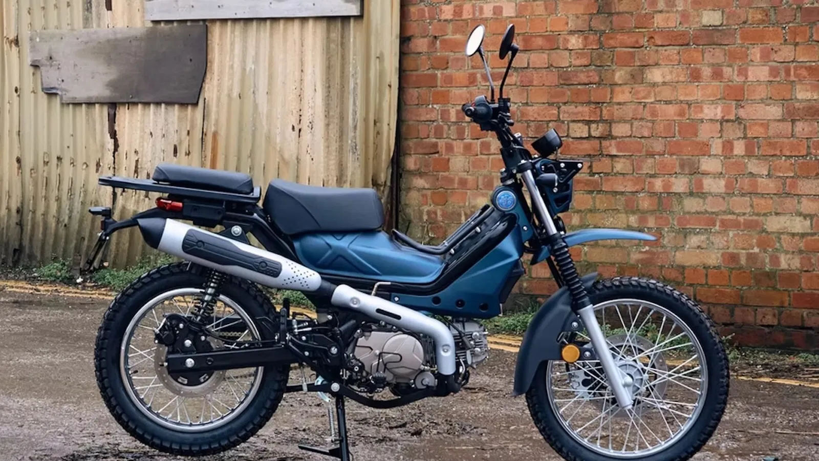 AJS Motorcycles lance le pas à pas de l'aventure Imber