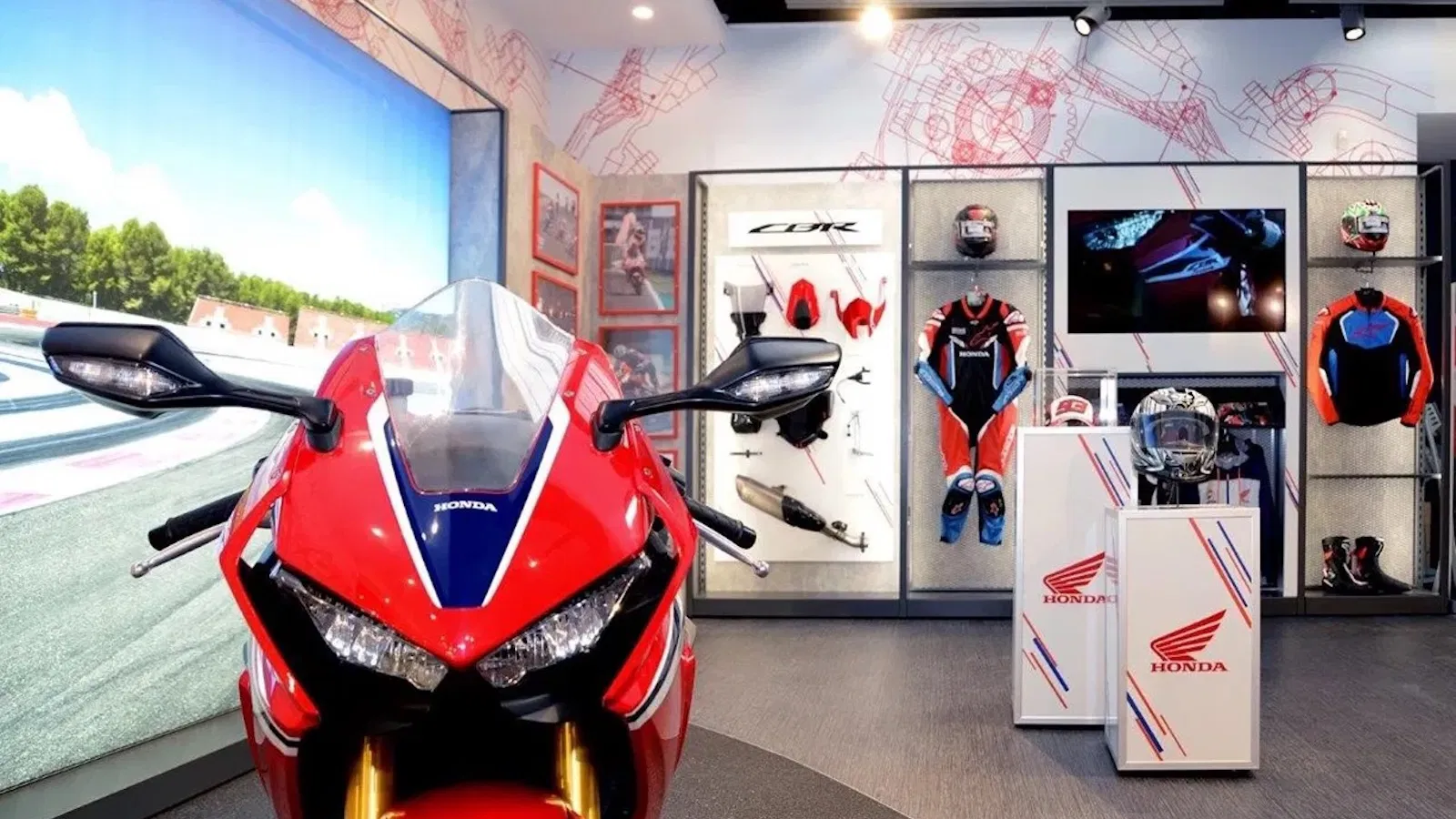Les ventes de motos chutent en novembre, mais les concessionnaires affirment que la stabilité revient