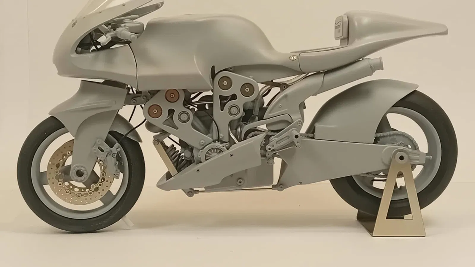 Annonce des kits de modèles de moto Britten V1000