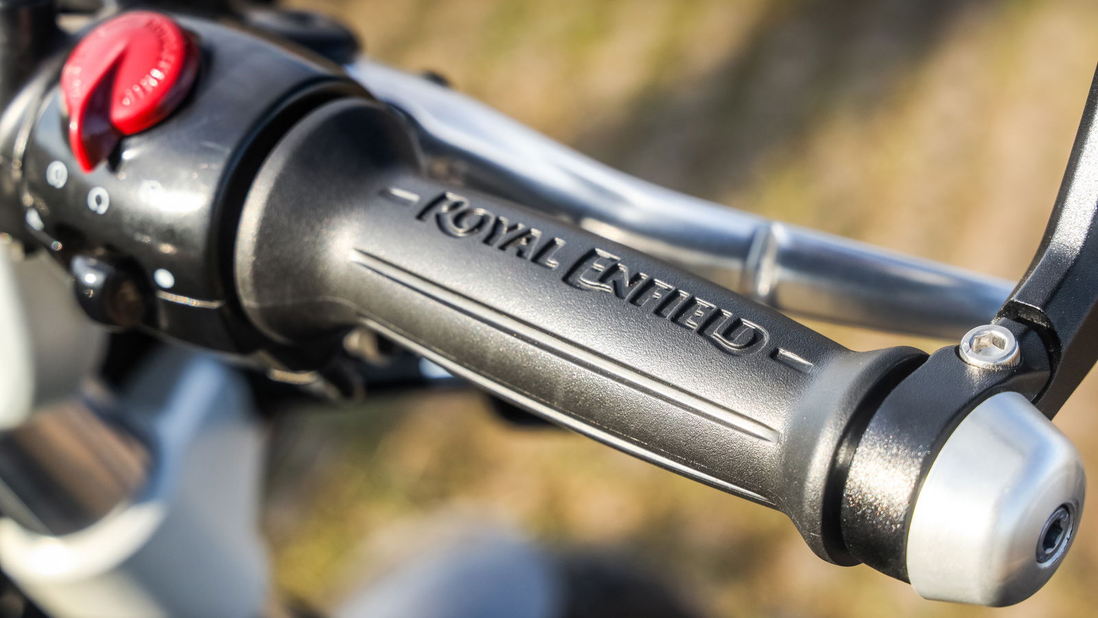 Des photos d'espionnage de la nouvelle Royal Enfield Continental GT 750 émergent